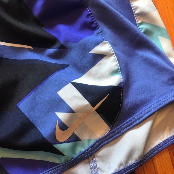 Nike shorts - Picture 2 of 5